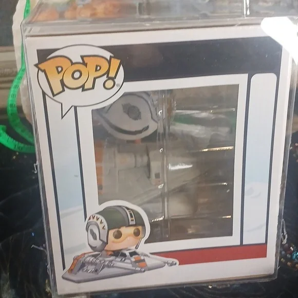 HUGE Funko Star Wars Wedge Antilles Pop Figure Yellow and Gray Double Plastic** - Picture 5 of 5